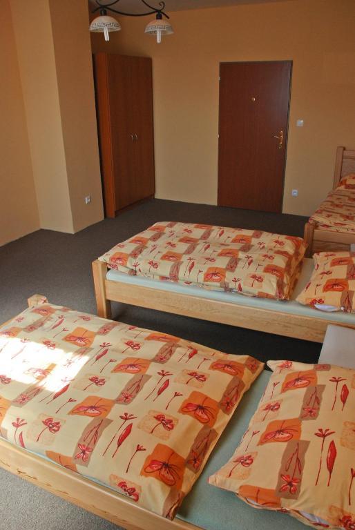 Hermanuv Mestec Hotel Marina الغرفة الصورة